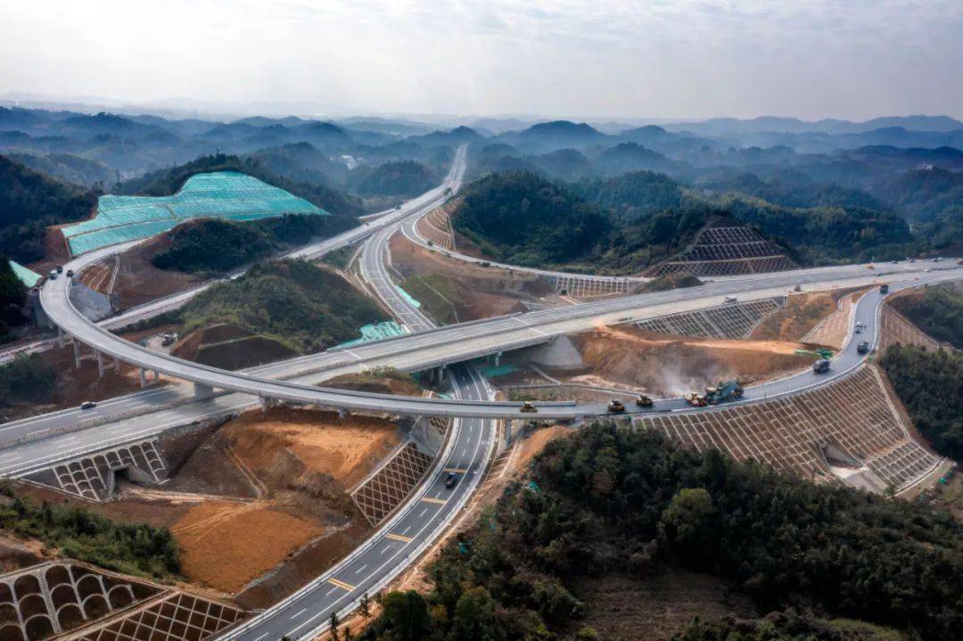 好消息！好消息！中標(biāo)宜春至遂川高速公路新建工程項(xiàng)目